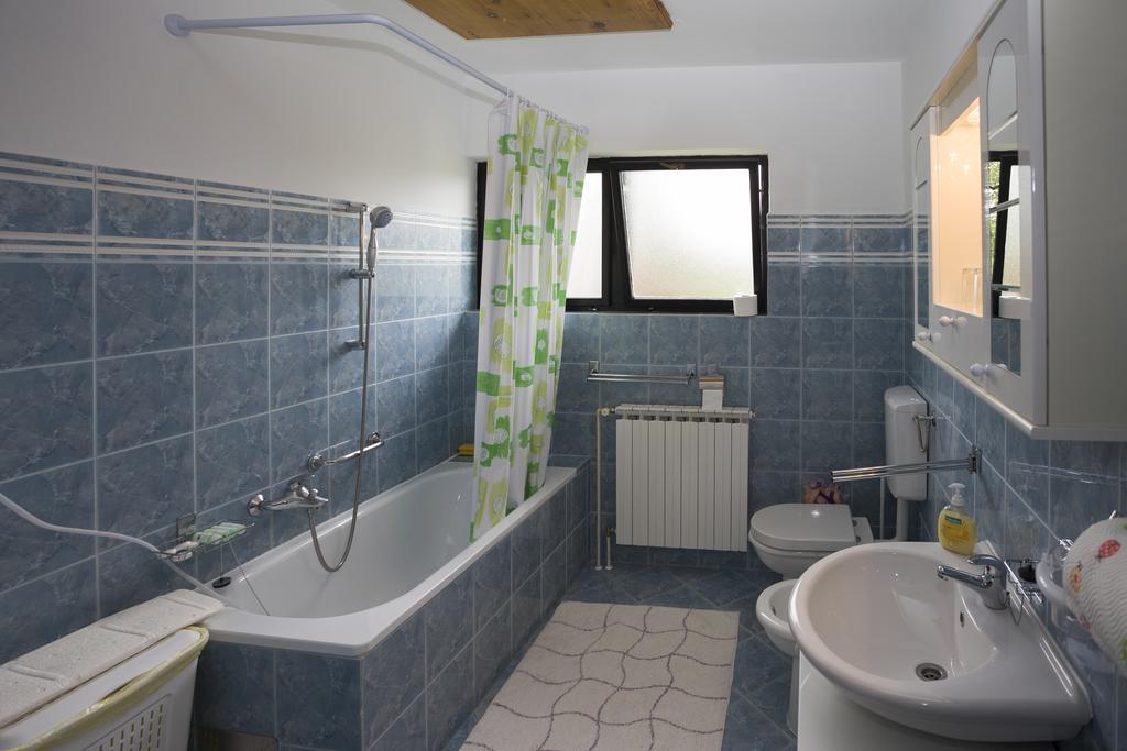 סלוניי Apartment Vi&Mi חדר תמונה